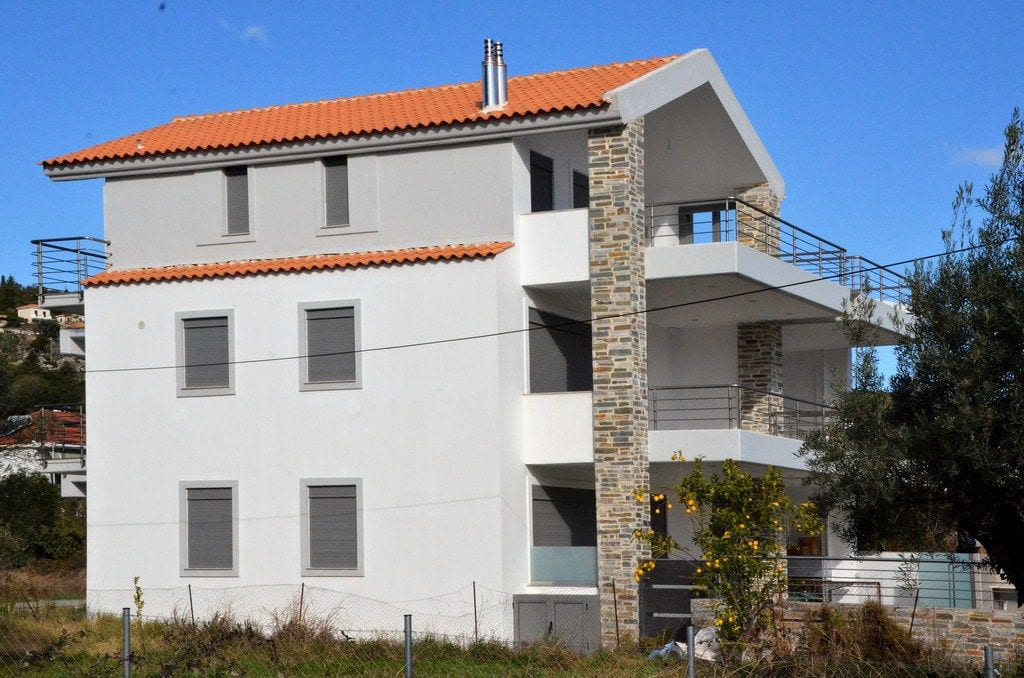 Residences, Nikiana — photograph 2