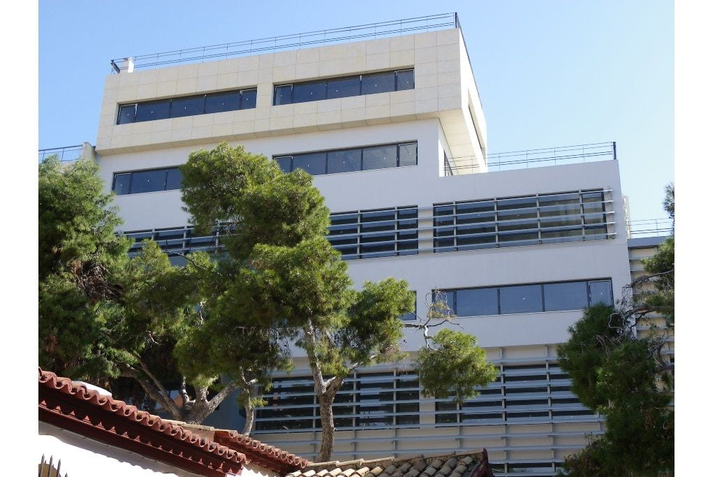 Office Building, Papadiamantopoulou — photograph 1