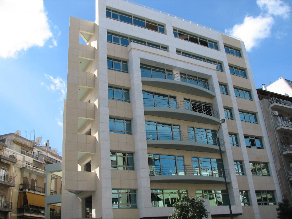 Shops and Offices Building, Athens (Feidippidou St.) — photograph 2