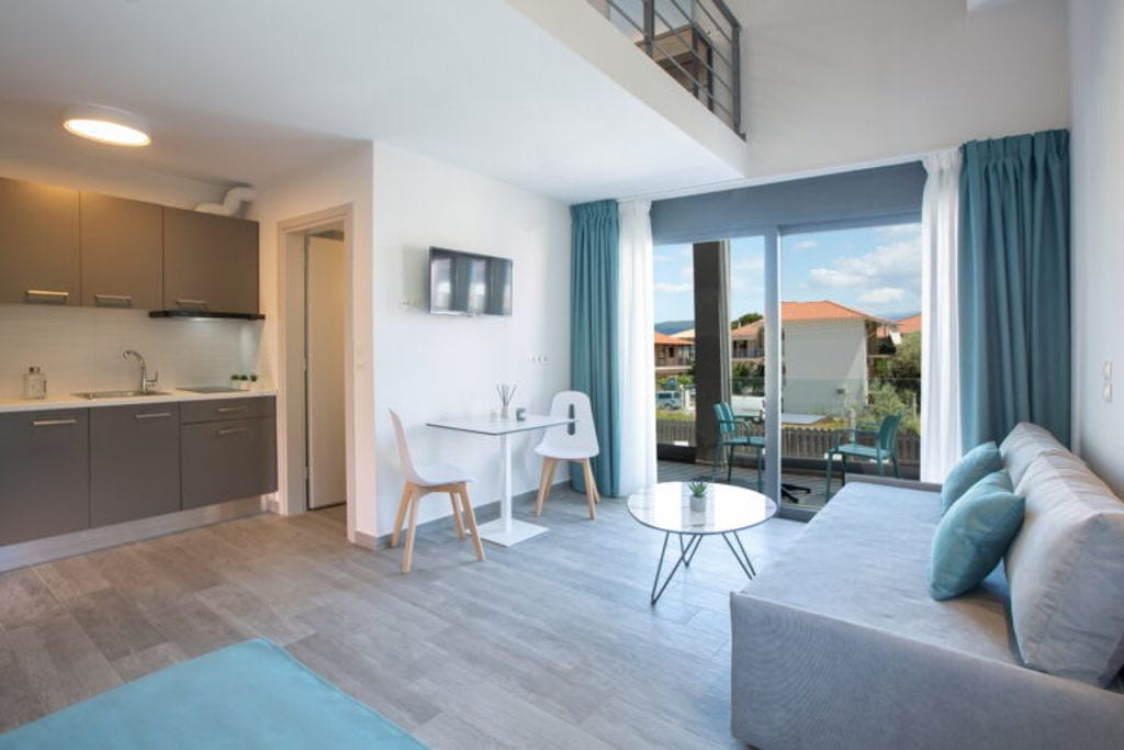 KN Suites, Nikiana — photograph 8