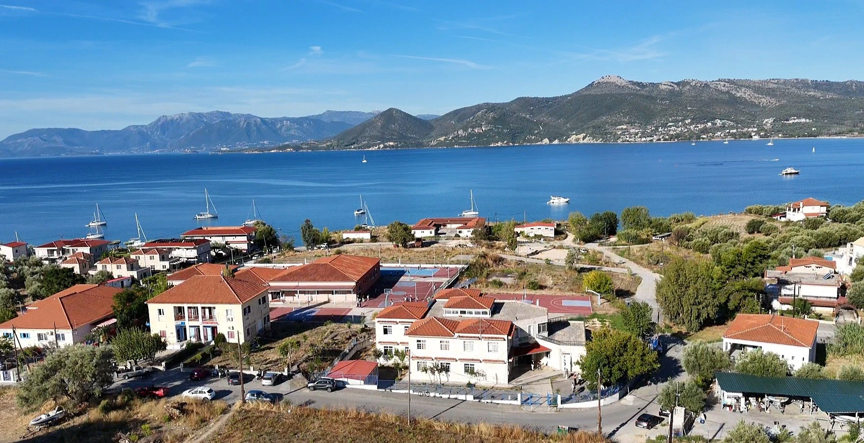 ΔΙΔΥΜΕΣ ΚΑΤΟΙΚΙΕΣ ΣΤΗΝ ΠΑΛΕΡΟ - Α5
